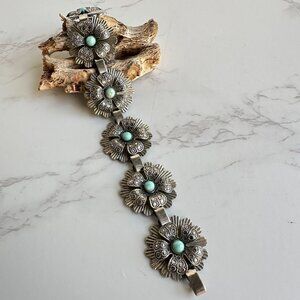 Vintage Floral Silvertone Bracelet With Turquoise Colored Stones 7"